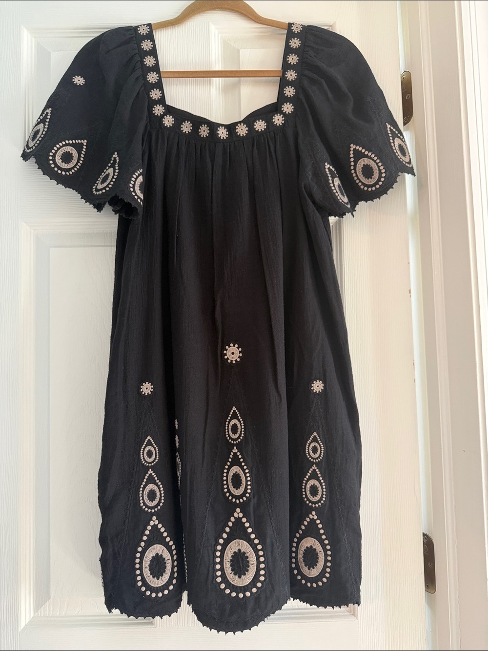 BCBGMAXAZARIA Black Embroidered Peasant Tunic Dress with Blush Detail